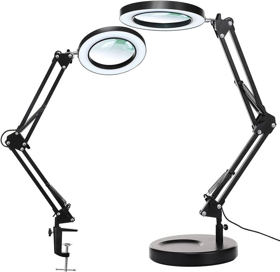 magnifying lamp with light