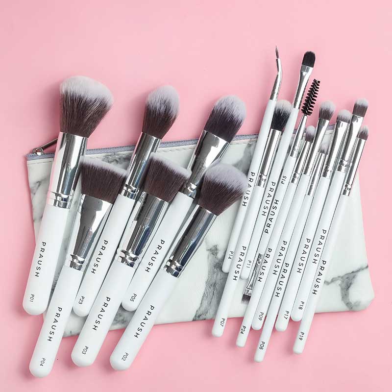 eye shadow brushes