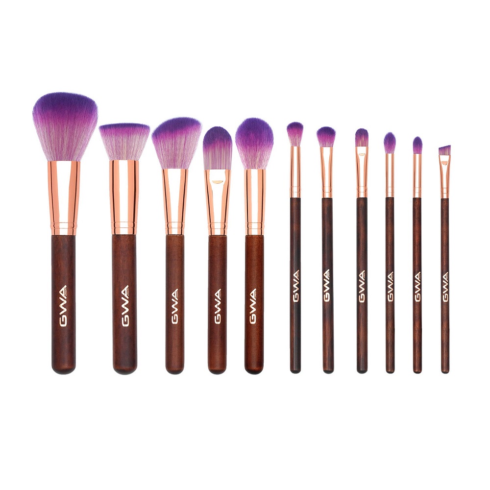 eye shadow brushes