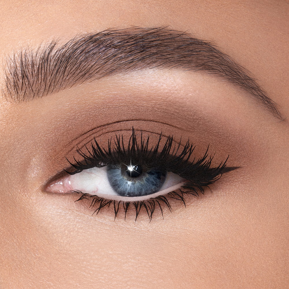 eye shadow on eyes