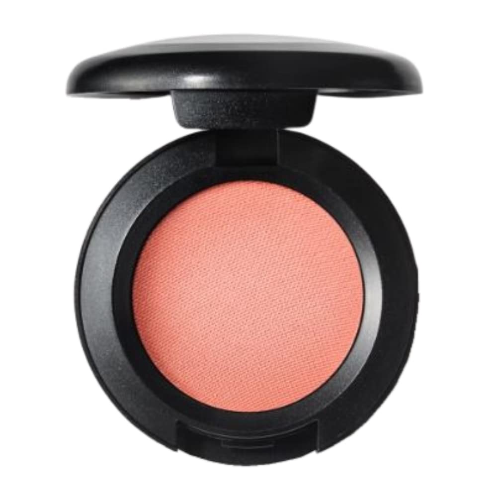 peach eye shadow