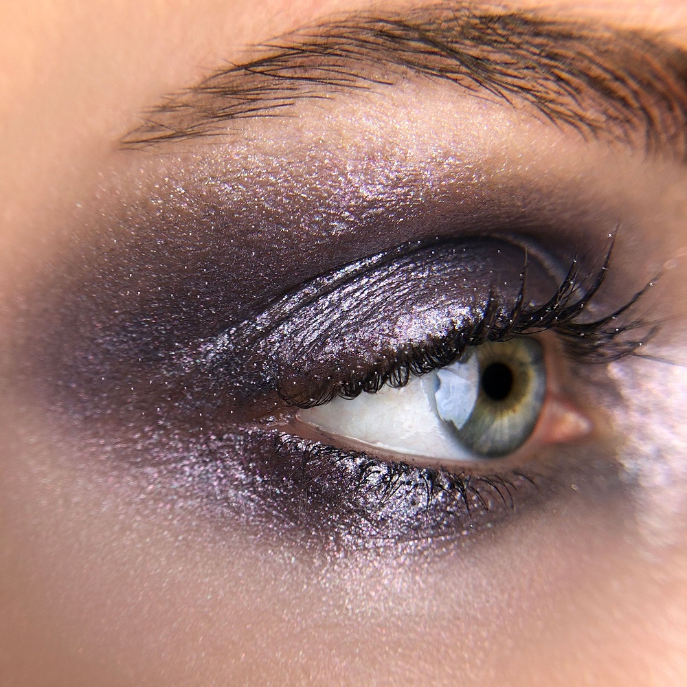 grey eye shadow