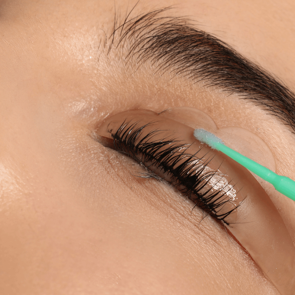 eyelash lift